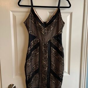 GUESS - SMALL - MINI - BLACK/TAN DRESS W/ LACE
